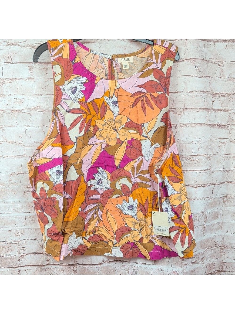 A.n.a Floral Sleeveless Top 2x New Nwt